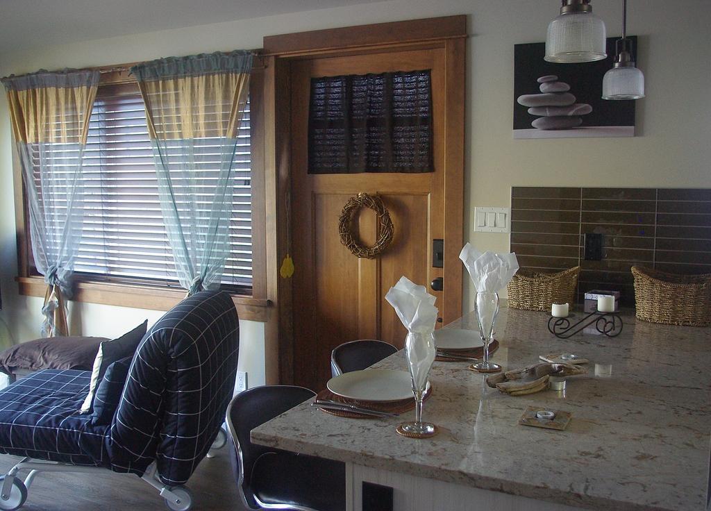 Wild Coast Chalets ポート・レンフルー 部屋 写真