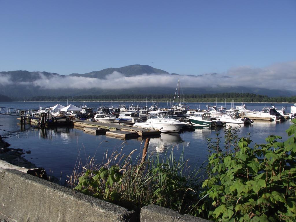 Wild Coast Chalets ポート・レンフルー エクステリア 写真